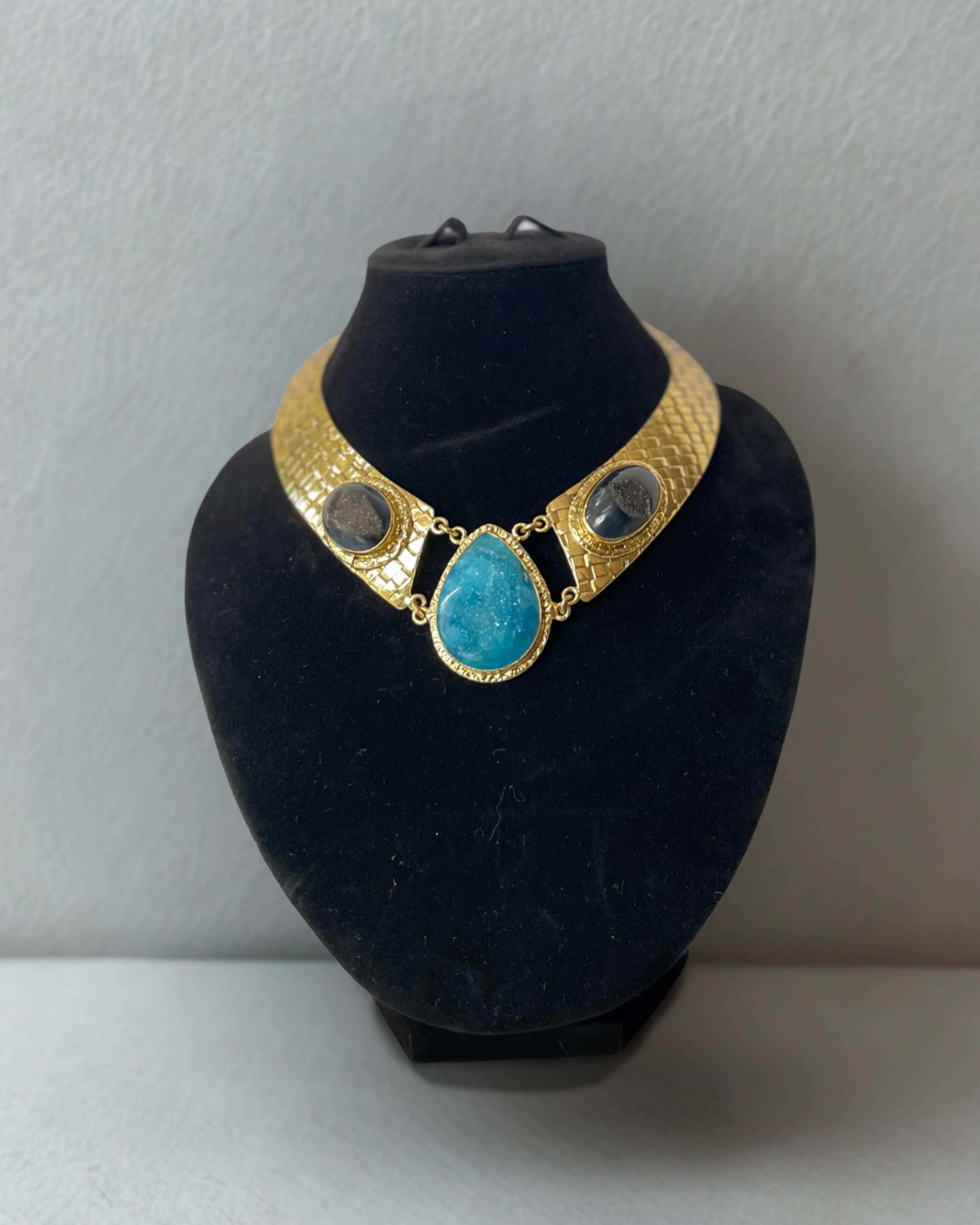 Three Gemstone Black Agate & Blue Agate Druzy Woven Thick Gold Brass Choker