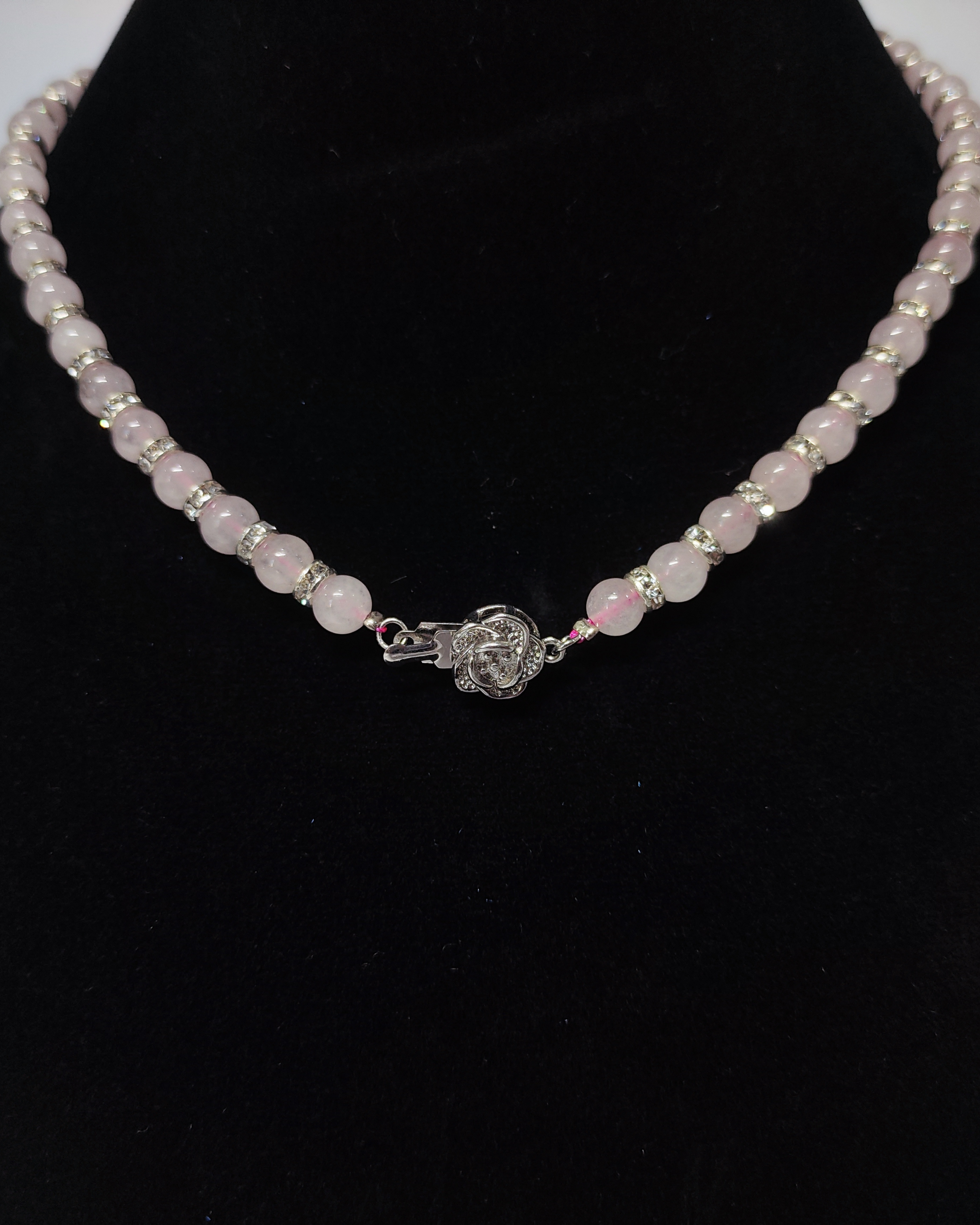 Chocker 16