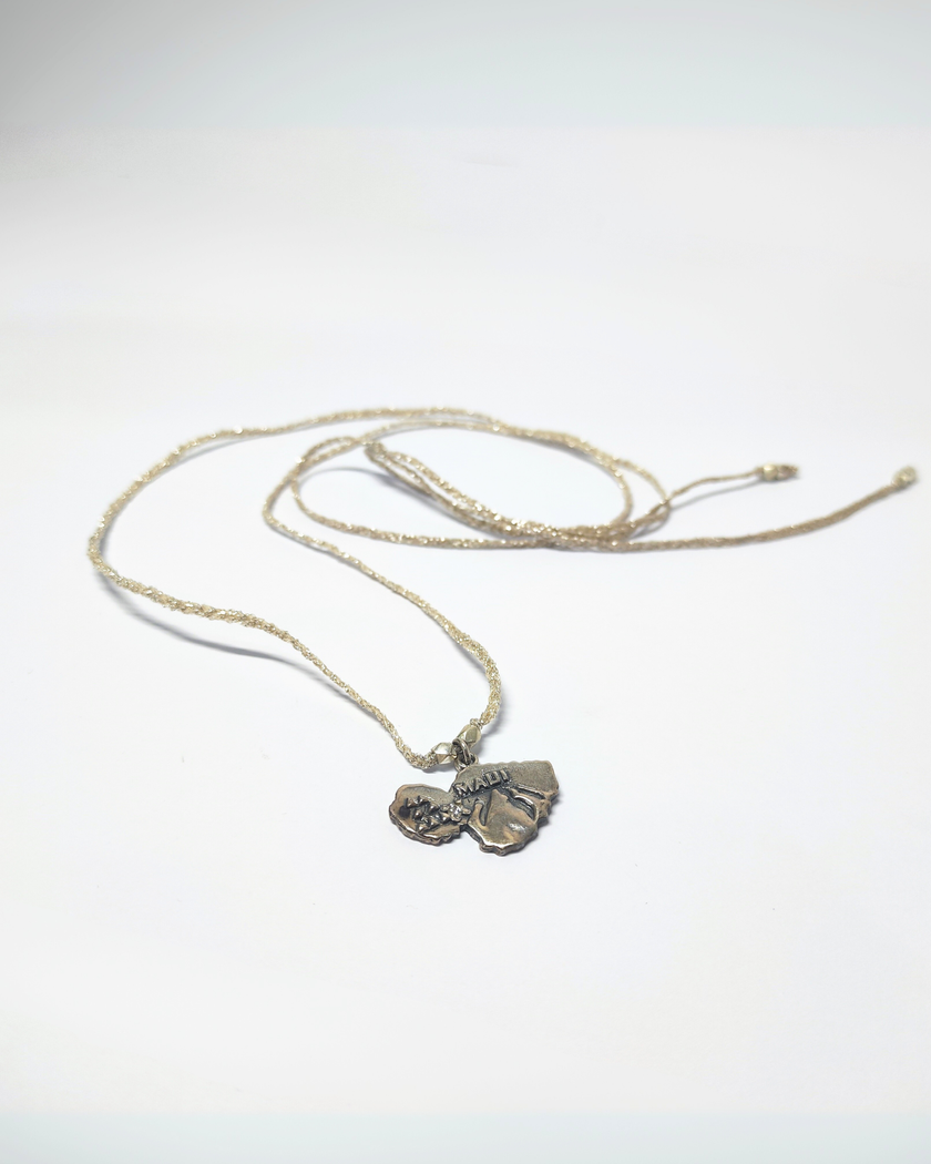 Chocker 18