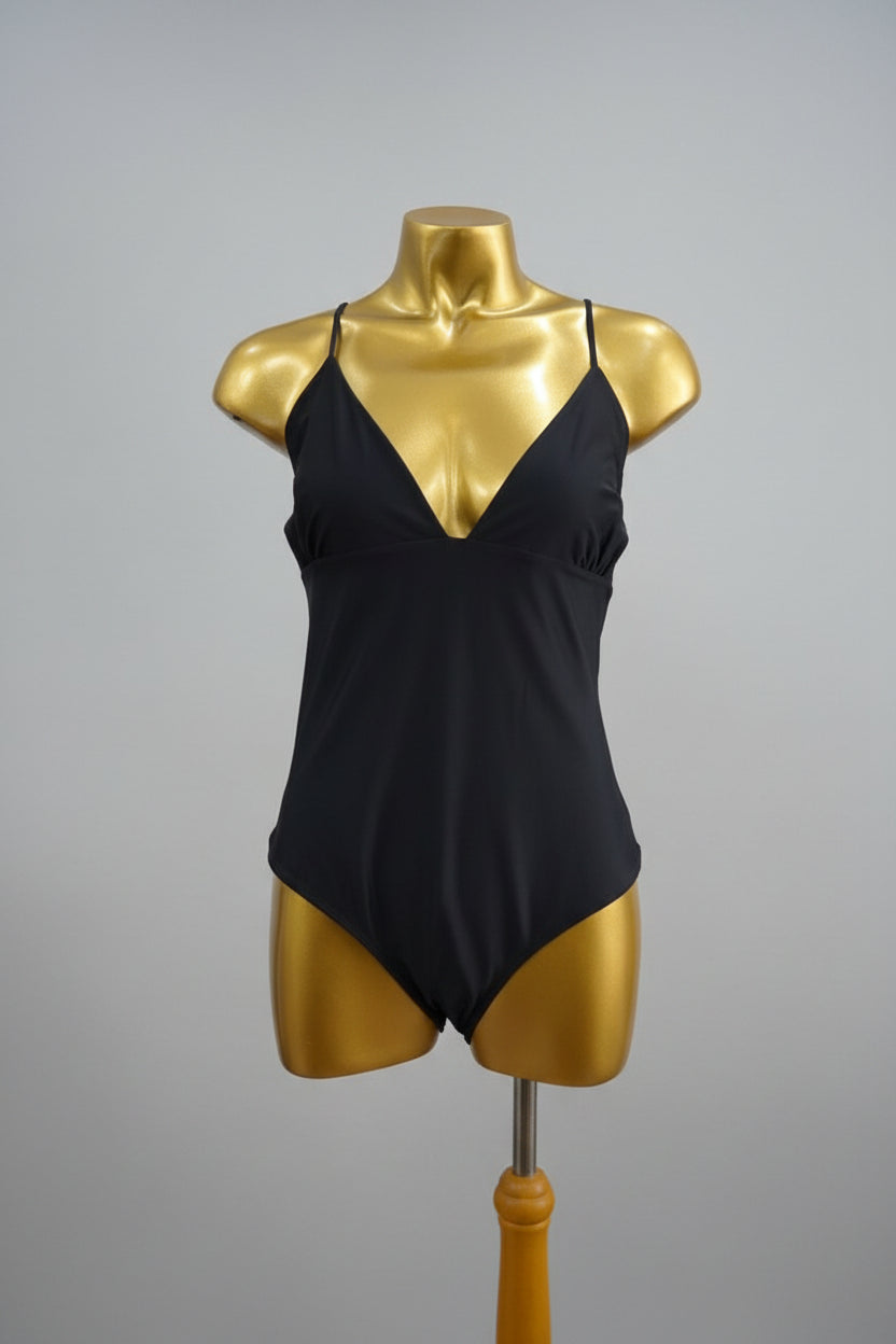 One Piece Black