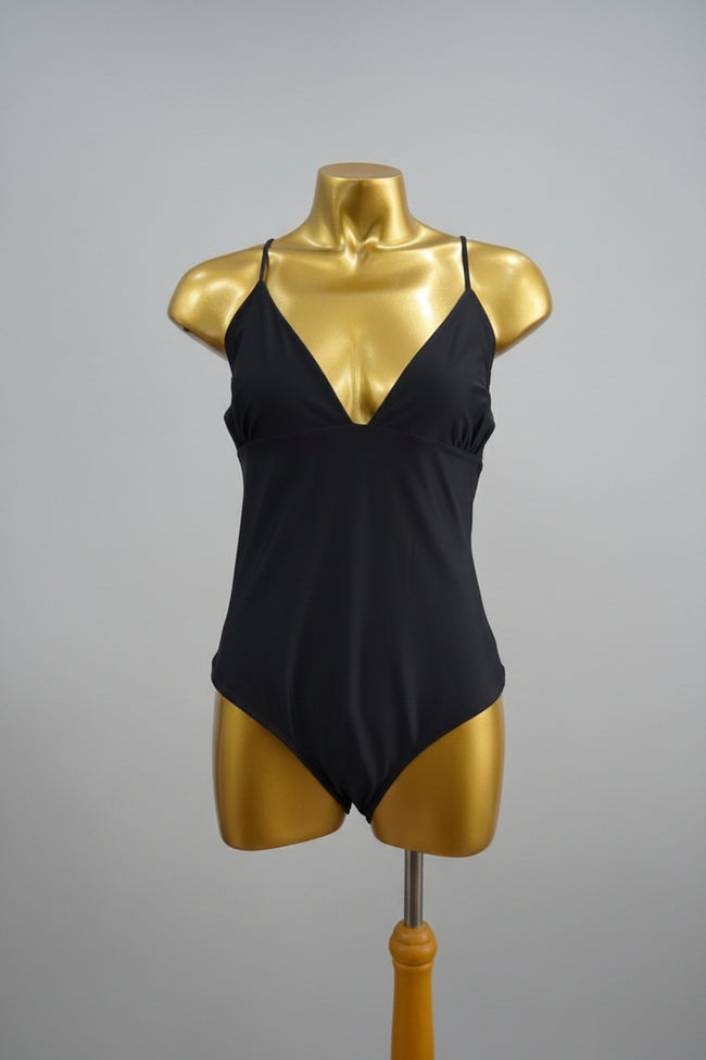 One Piece Black