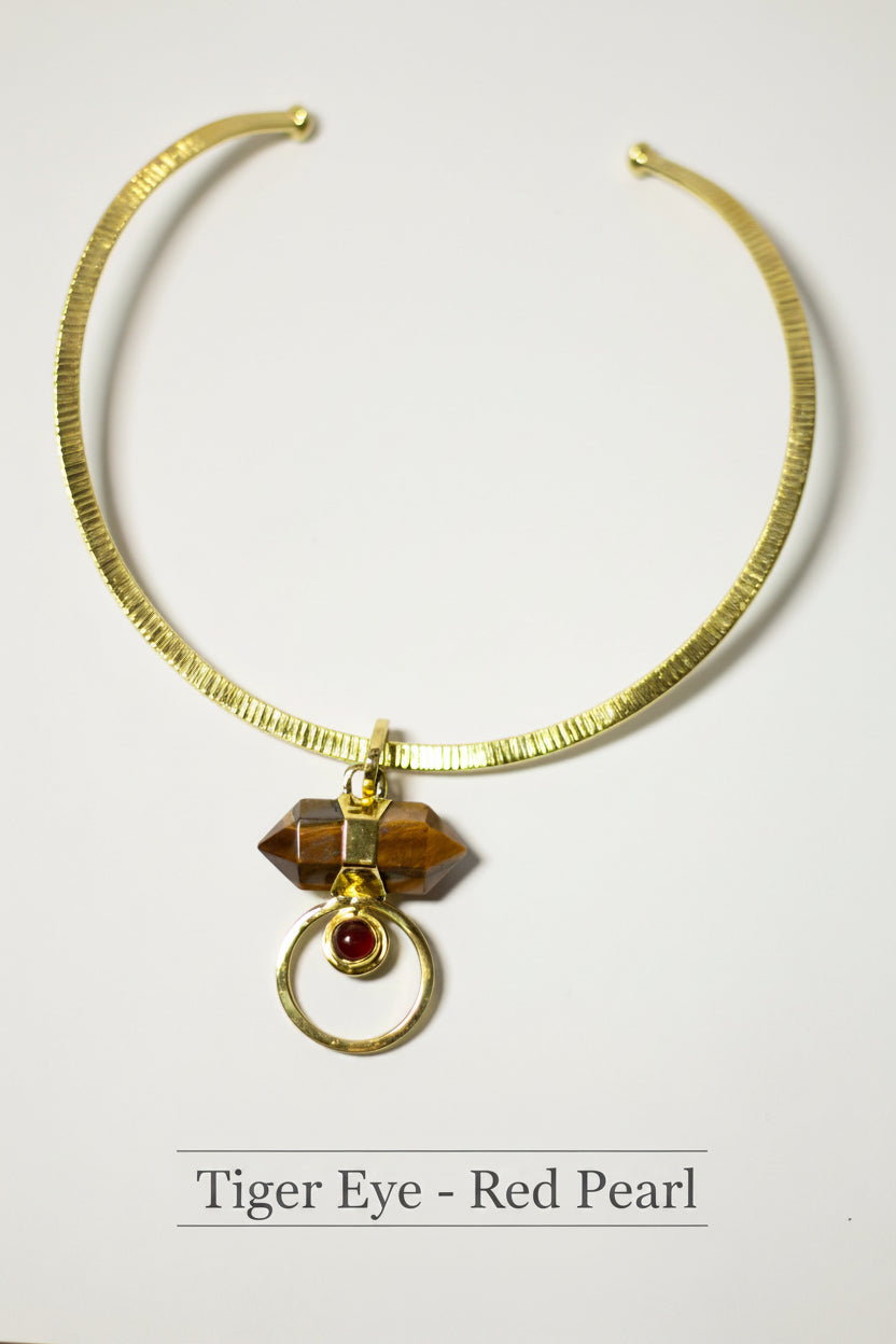 Eclipse Gold Circle Stone with Brass Gold Necklace