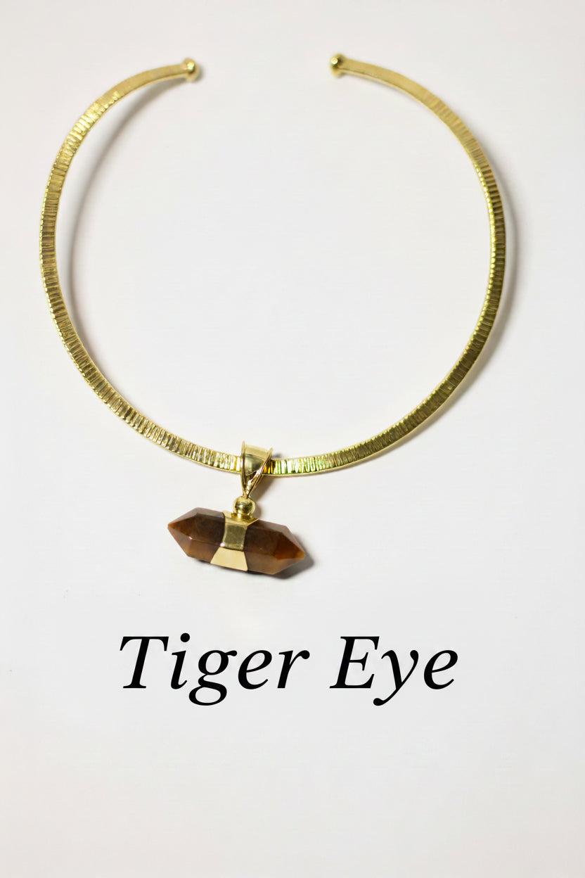 Single Pointy With Gold Brass Necklace