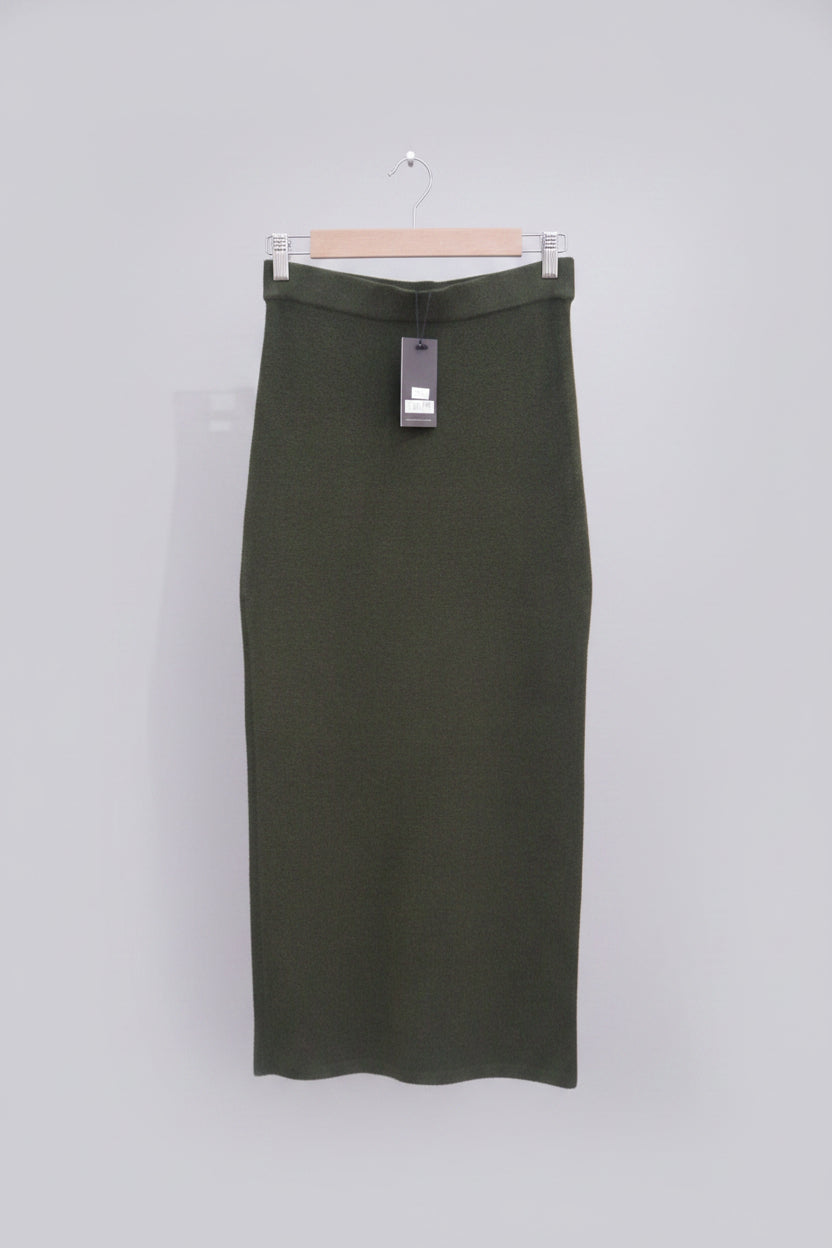 Chi Long Skirt